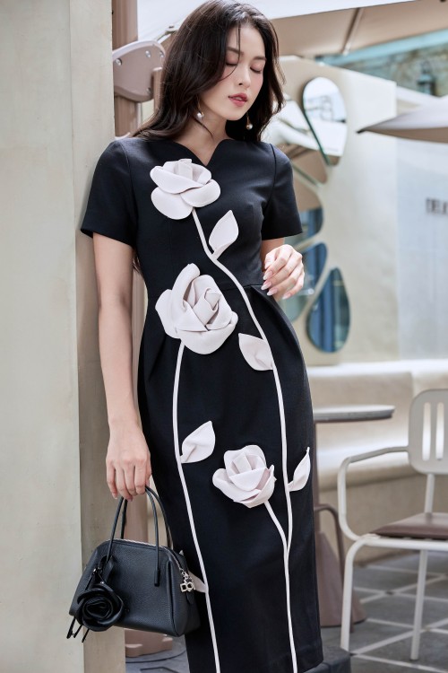 Sixdo Black 3D Flower Raw Midi Dress